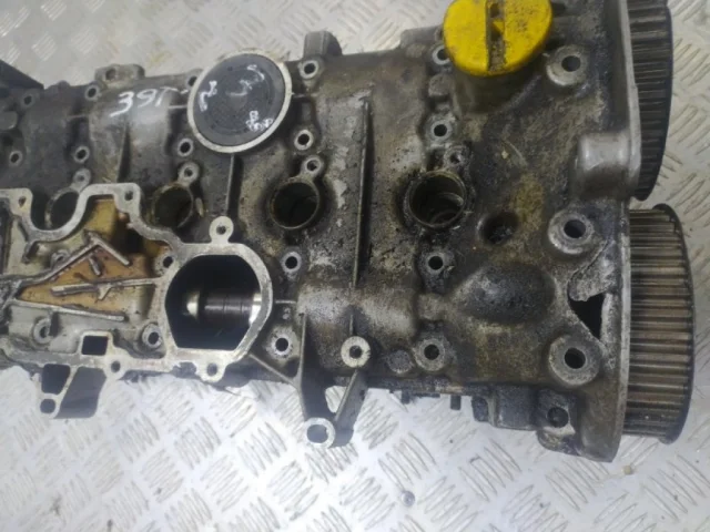 ГБЦ для Renault Logan 2007-2012 (Универсал KS) на фотографиях