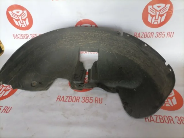 Крылья для Volkswagen Touran 1T 2003-2015 на фотографиях