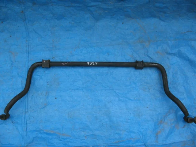 Стабилизатор поперечной устойчивости передний для Mitsubishi Pajero V30/V40 5dr 1990-2000 на фотографиях