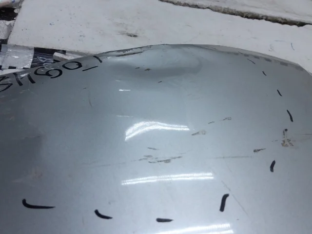 Крышка багажника для Toyota Corolla E120/E130 Хэтчбек 2001-2007 на фотографиях