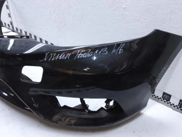 Бампер для Nissan Tiida C13 Хэтчбек 2015-2016 на фотографиях