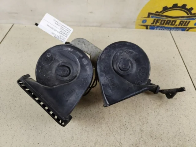 Звуковой сигнал для Volvo XC90 I C 2002-2014 на фотографиях