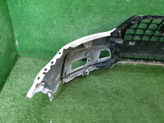 Бампер передний для Audi Q3 F3 2018+ на фотографиях