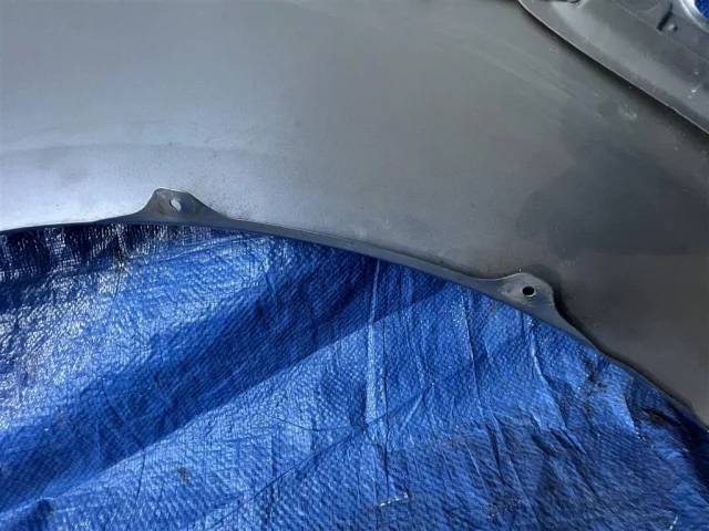 Крылья для Toyota Alphard H20 2008-2015 на фотографиях