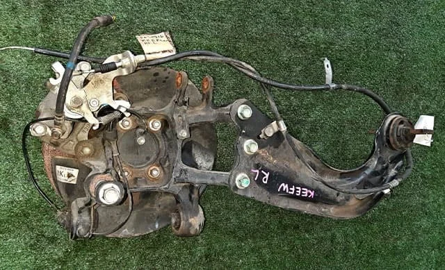 Суппорт задний левый для Mazda CX 5 KE (JDM) 2012-2016 на фотографиях