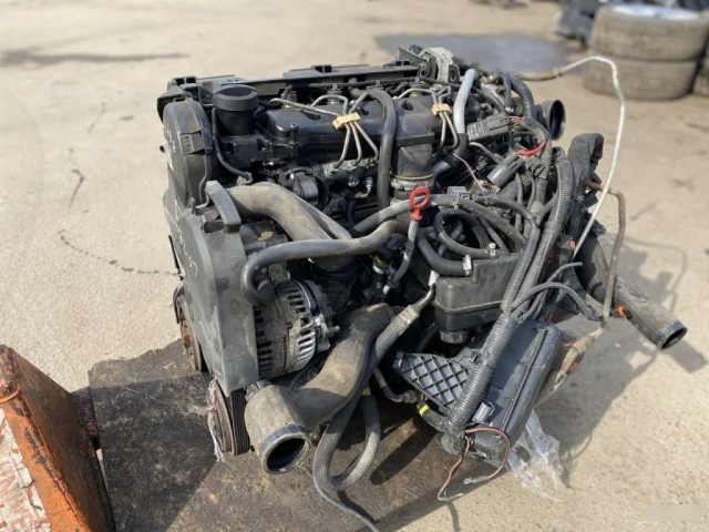 Продажа двигателя D5244T4