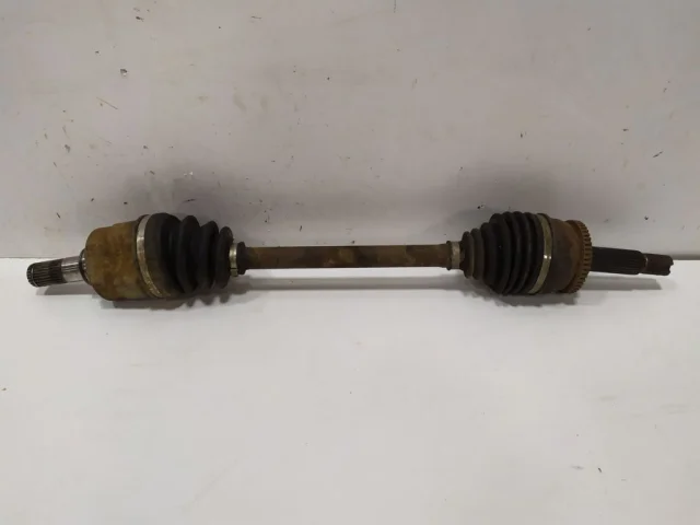 Привод передний левый для Hyundai Solaris 1 RB (2011-2013) на фотографиях