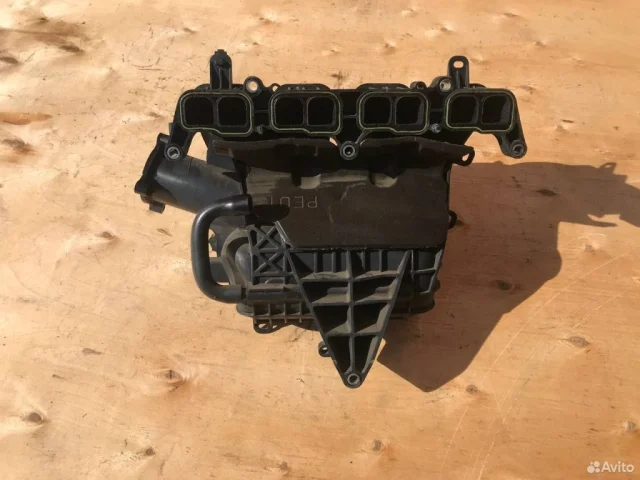 Впускной коллектор для Mazda CX 5 KE 2011-2017 на фотографиях