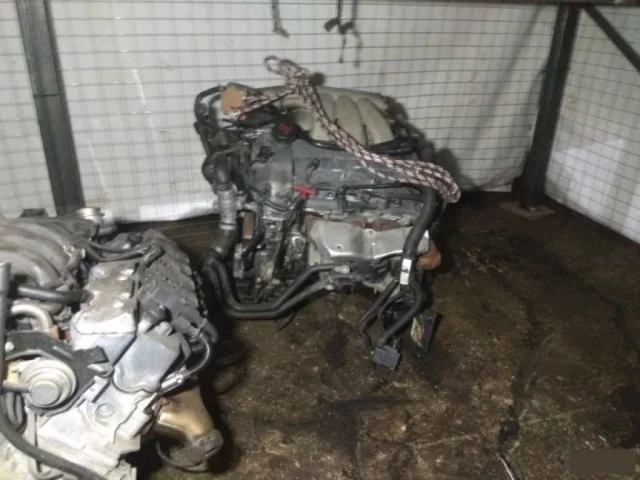 Двигатель для Jaguar XF X250 2008-2016 на фотографиях