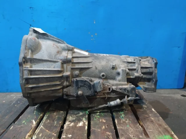 Двигатель без навесного для Chevrolet TrailBlazer GMT360 2001-2010 на фотографиях