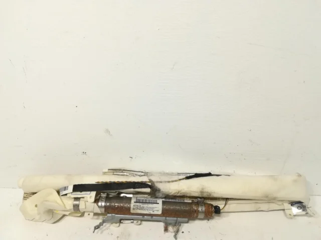 Шторка безопасности левая для BMW X5 Е70 2006-2013 на фотографиях