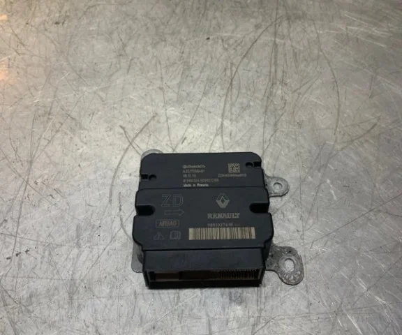 Блок управления двигателем для Renault Logan 2018+ (L8 rest.) на фотографиях