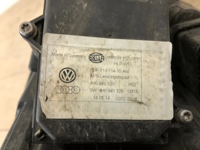 Фара ксенон левая для Volkswagen Touareg II (7P5) Rest 2014-2018 на фотографиях