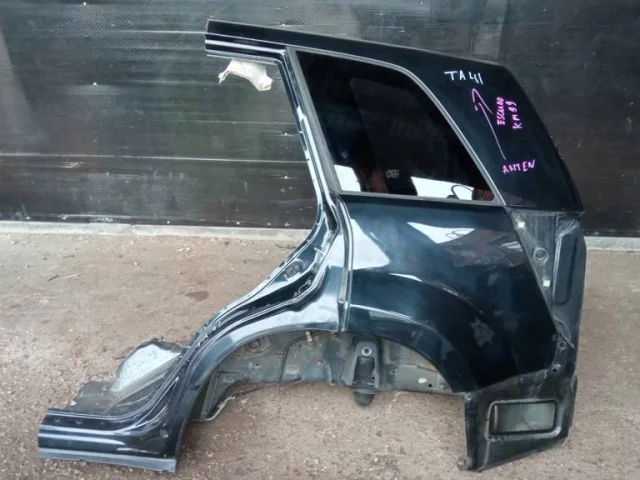 Заднее левое крыло для Suzuki Grand Vitara 2005-2014 на фотографиях