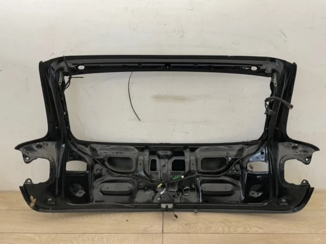 Дверь багажника для Audi Q7 4L 2005-2015 на фотографиях