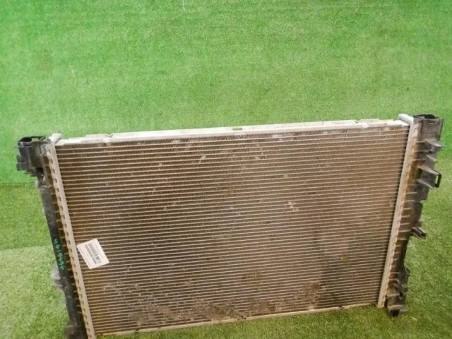 Радиатор охлаждения ДВС для BMW X3 G01 2017-2023 на фотографиях