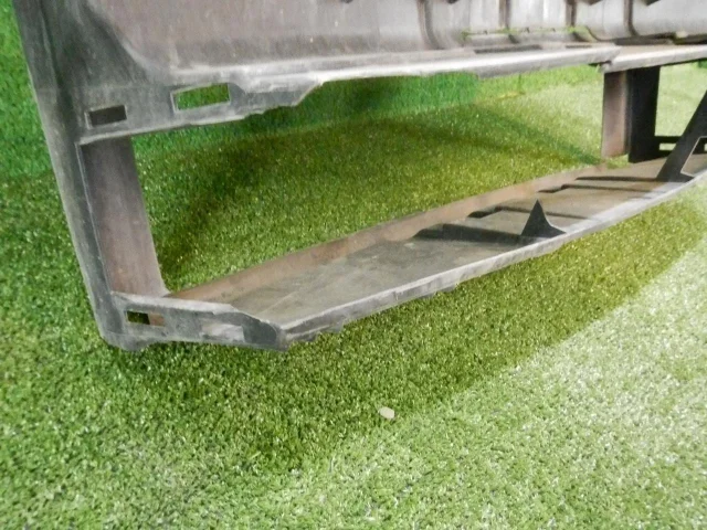 Панель радиатора (телевизор) для BMW X3 F25 2010-2017 на фотографиях