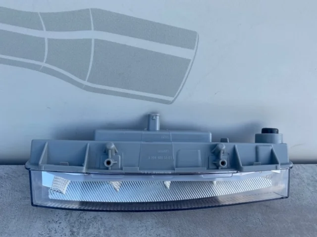 Дневной ходовой огонь правый для Mercedes-Benz GL class X166 2012-2016 на фотографиях