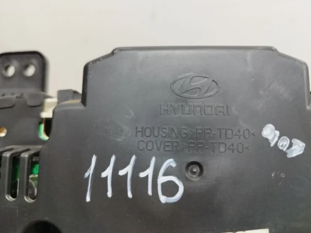 Приборная панель для Hyundai Solaris 1 RB (2011-2013) на фотографиях