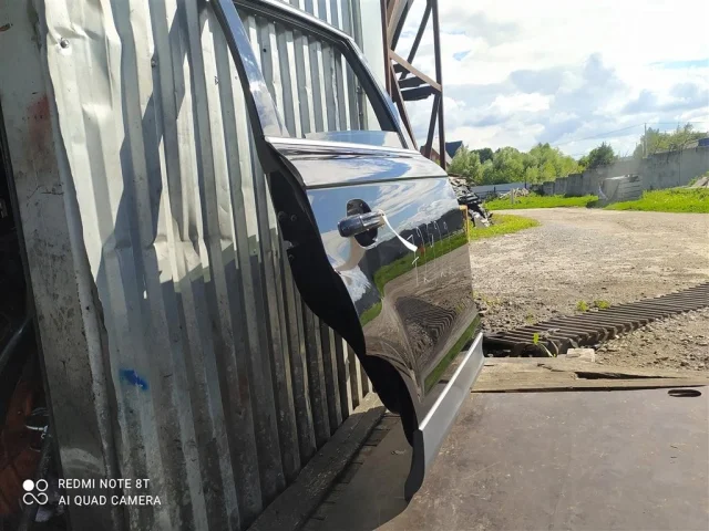 Дверь задняя правая для Audi Q7 4L 2005-2015 на фотографиях