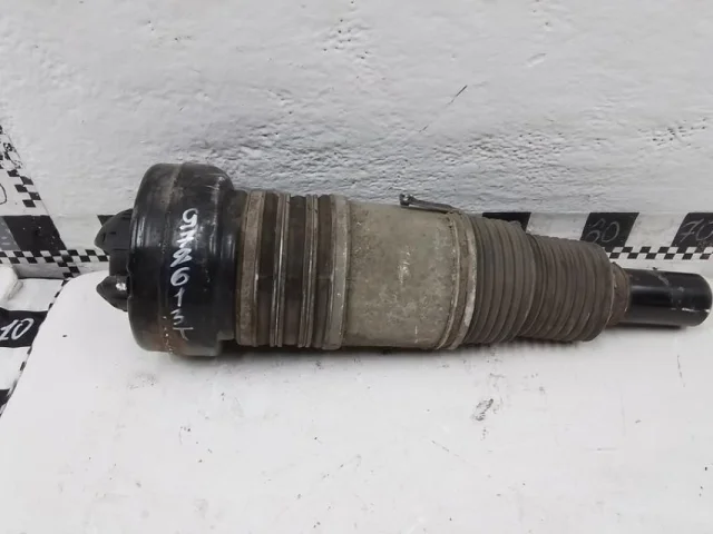 Пневмостойка передняя правая для Audi Q7 4M 2015+ на фотографиях