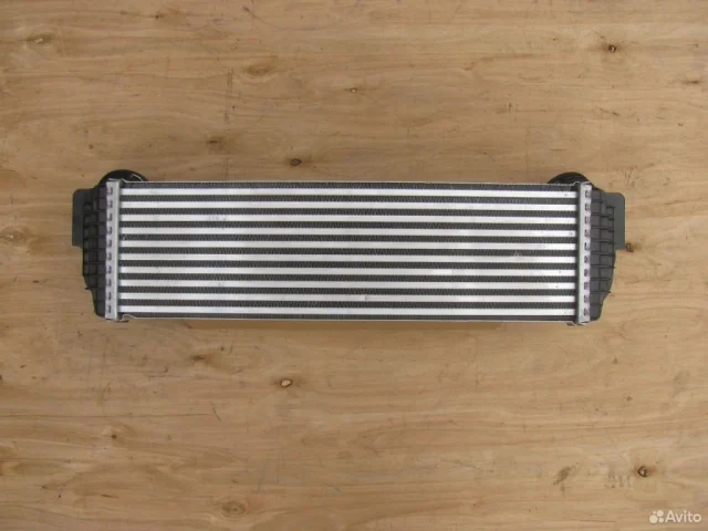 Интеркулер для BMW X5 Е70 2006-2013 на фотографиях