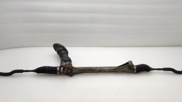 Рулевая рейка для Toyota RAV4 XA30 2005-2012 на фотографиях