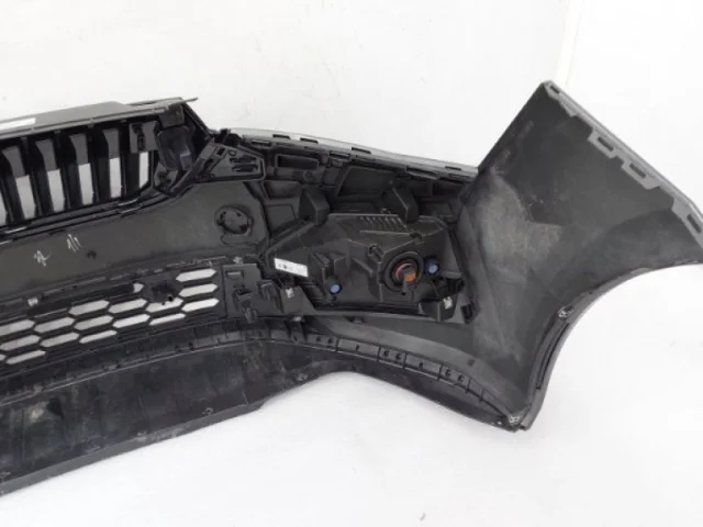 Ноускат для Skoda Rapid II 2020+ на фотографиях