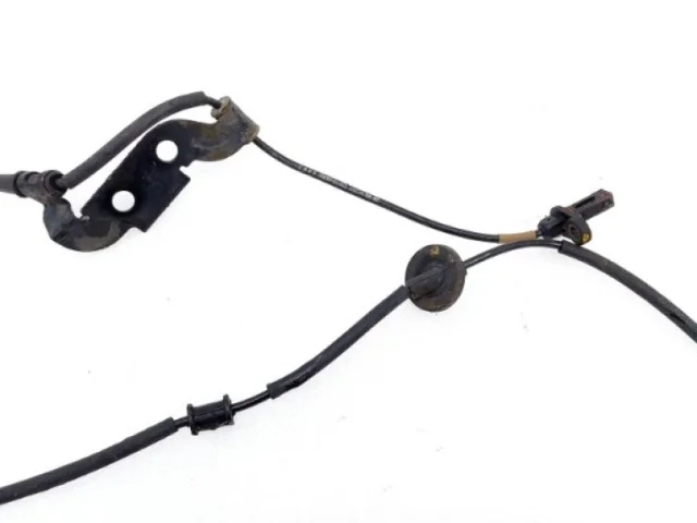 Датчик ABS задний правый для Kia Ceed 2 JD 2012-2016 на фотографиях