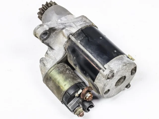 Стартер для Toyota RAV4 XA30 2005-2012 на фотографиях