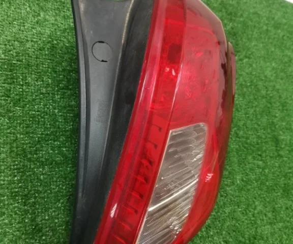 Фонарь правый для Opel Mokka 2012-2016 на фотографиях