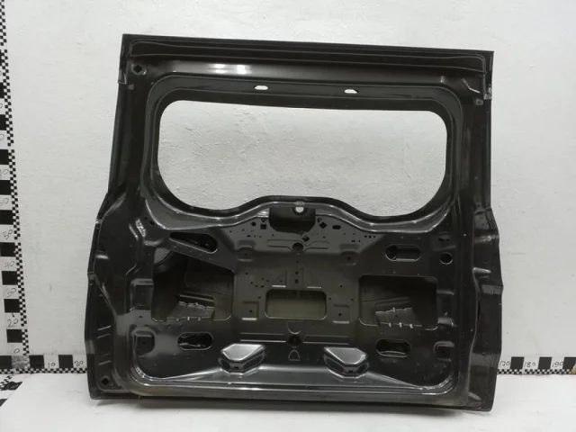 Дверь багажника для Ford EcoSport 2012-2019 на фотографиях