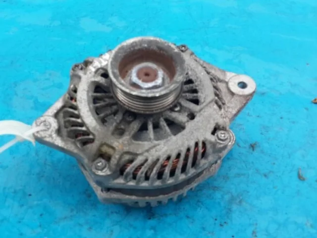 Генератор для Subaru Forester SG 2002-2008 на фотографиях