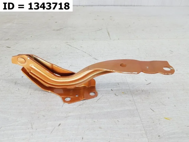 Петля капота левая для Hyundai Solaris 1 RB (2011-2013) на фотографиях