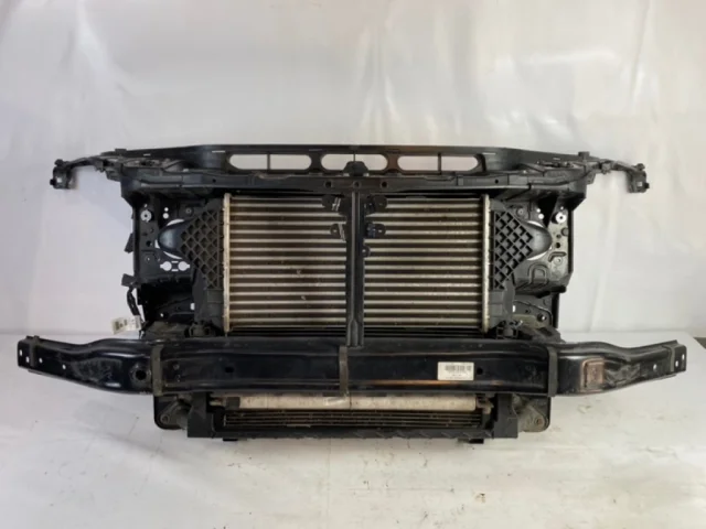 Панель радиатора (телевизор) для Mercedes-Benz GL class X166 2012-2016 на фотографиях