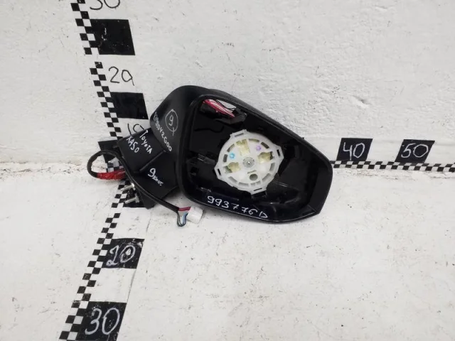 Зеркала для Toyota RAV4 XA50 2019+ на фотографиях