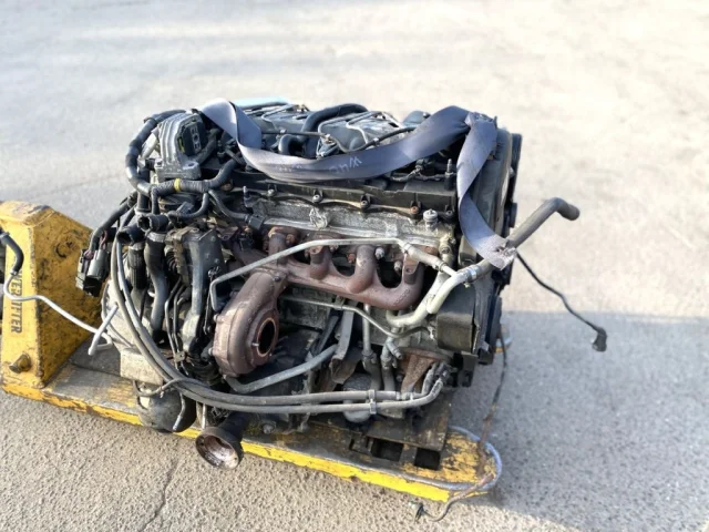 Продажа двигателя D5244T4