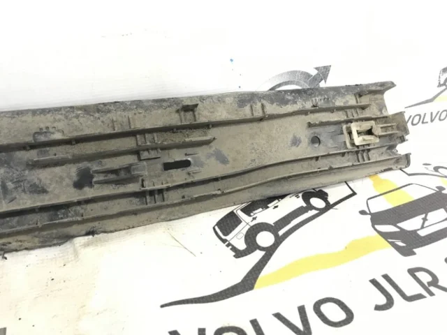 Защита топливопровода для Volvo XC90 I C 2002-2014 на фотографиях