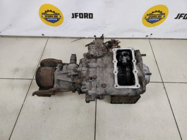 Раздатка для Mitsubishi Pajero Sport K90 1997-2009 на фотографиях