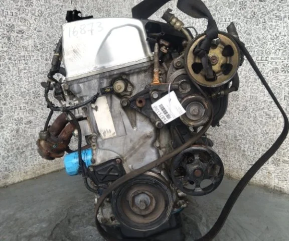 Двигатель для Honda CR-V RD 2001-2006 на фотографиях