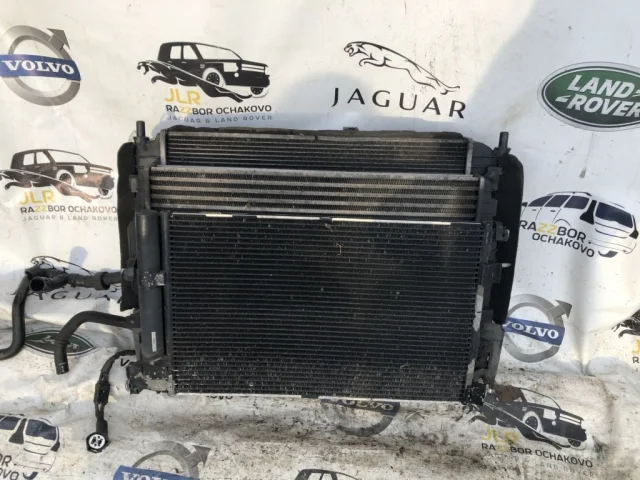 Радиатор кондиционера для Jaguar XF X250 2008-2016 на фотографиях