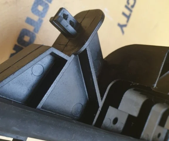 Радиатор кондиционера для BMW 5er Е39 1995-2003 на фотографиях