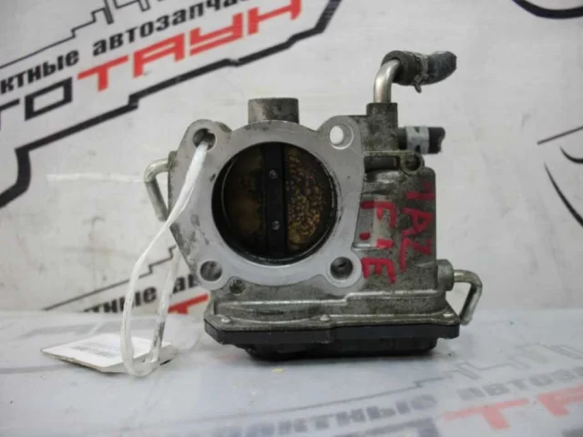 Дроссельная заслонка для Toyota RAV4 XA30 2005-2012 на фотографиях