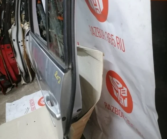 Дверь задняя левая для Volkswagen Touran 1T 2003-2015 на фотографиях