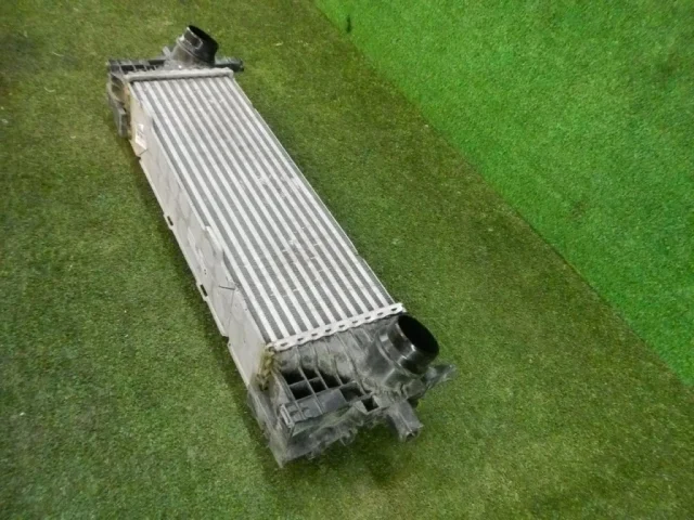 Интеркулер для BMW X5 G05 2018+ на фотографиях