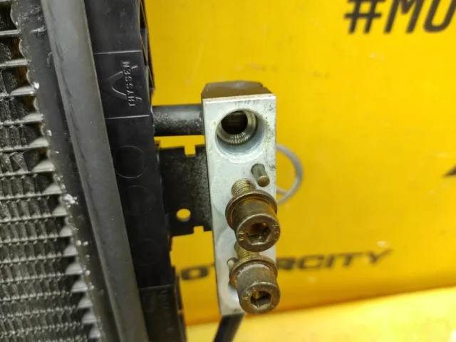 Радиатор кондиционера для BMW 5er Е39 1995-2003 на фотографиях