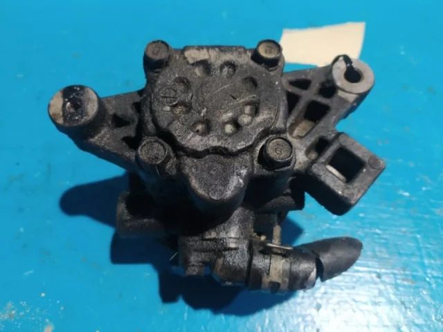 Насос ГУР для Honda CR-V RD 1995-2001 на фотографиях