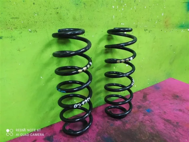 Пружина амортизатора задняя для Volkswagen Jetta 6 2010-2019 на фотографиях