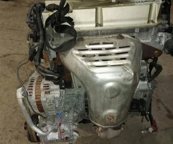 Двигатель без навесного для Mitsubishi Outlander 1 CU0W 2002-2009 на фотографиях