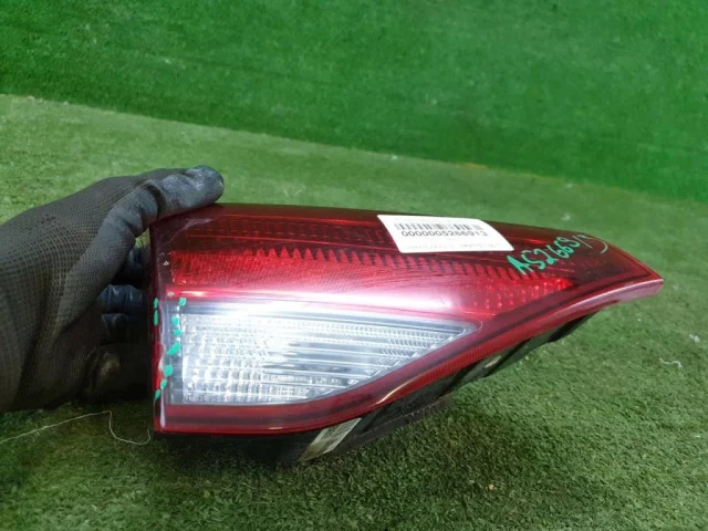 Фонарь внутренний левый для Kia Rio X line 2017+ на фотографиях